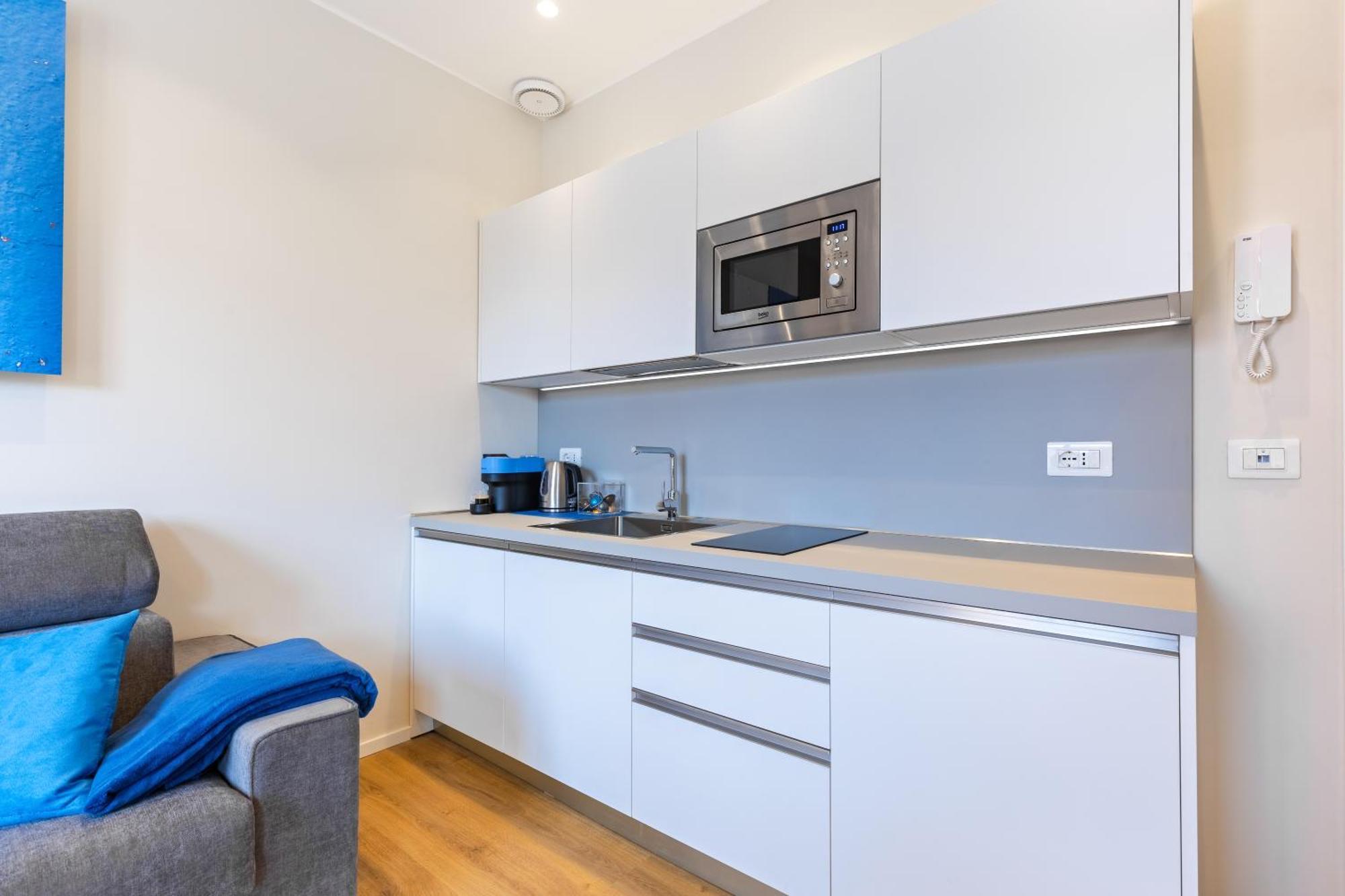 C8 Apartments Asti Luaran gambar
