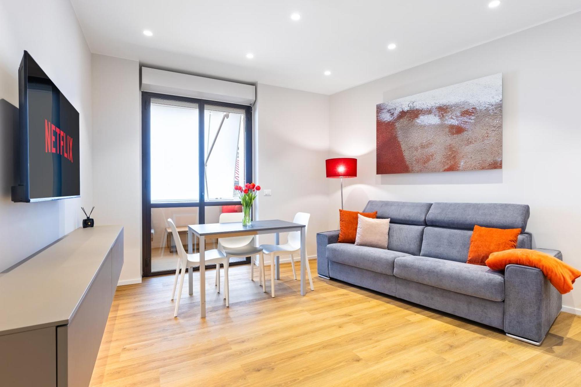 C8 Apartments Asti Luaran gambar